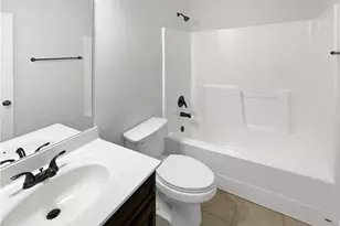 2910 Blake Towers Ln, Buford, GA 30519 - Photo 12