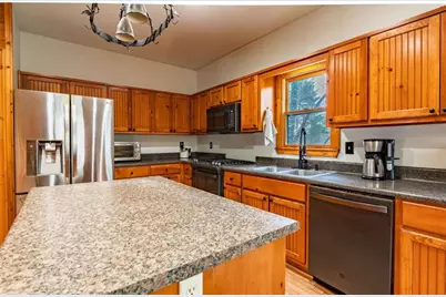 2037 Newport Dr, Ellijay, GA 30540 - Photo 16