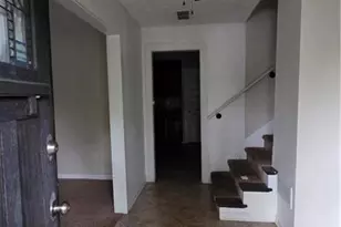 5251 Greenpoint Dr, Stone Mountain, GA 30088 - Photo 8