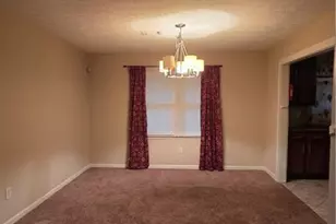5251 Greenpoint Dr, Stone Mountain, GA 30088 - Photo 14