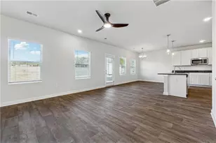 178 Orwell Dr, Social Circle, GA 30025 - Photo 2