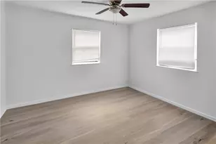 1204 Lakeview Dr NW, Conyers, GA 30012 - Photo 10