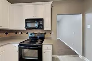 4603 Parkway Cir, Atlanta, GA 30349 - Photo 8