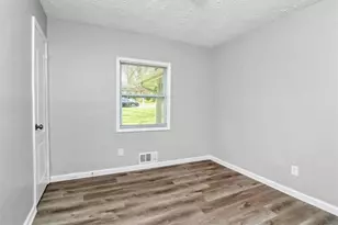 3711 Daisy Dr, Decatur, GA 30032 - Photo 18