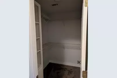 5729 Jim Crow Road, Flowery Branch, GA 30542 - Photo 14