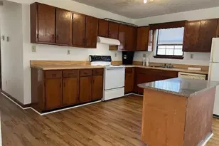 506 Carlton Dr, Palmetto, GA 30268 - Photo 2