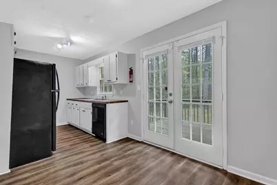 570 Bell Road SE, Conyers, GA 30094 - Photo 10