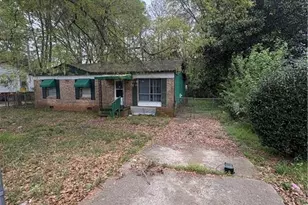 375 Martin Cir, Athens, GA 30601 - Photo 2