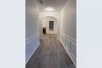 1916 Oakwood Grove Drive, Snellville, GA 30078 - Photo 4