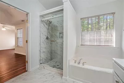 1916 Oakwood Grove Drive, Snellville, GA 30078 - Photo 14