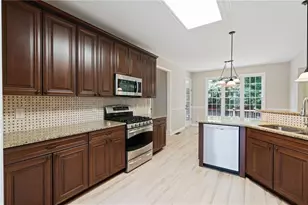 7020 Weybridge Dr, Cumming, GA 30040 - Photo 14