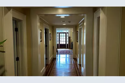 249 W Shadburn Avenue, Buford, GA 30518 - Photo 4