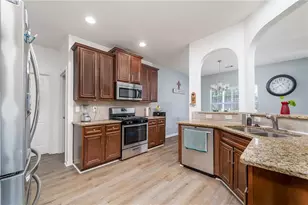 2984 Gayle Manor Ln, Snellville, GA 30078 - Photo 6