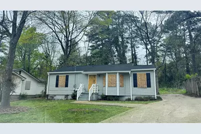 4262 Lindsey Drive, Decatur, GA 30035 - Photo 1