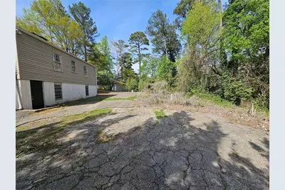 1799 Clairmont Road, Decatur, GA 30033 - Photo 6