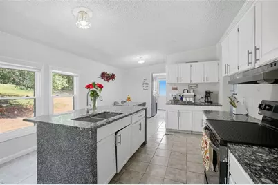 153 Helen Road, Covington, GA 30016 - Photo 6