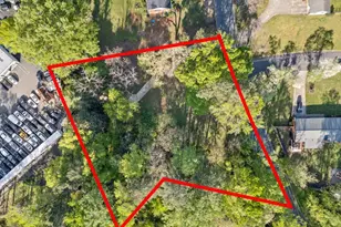 335 Alpine Dr, Roswell, GA 30075 - Photo 1