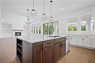 4995 Travers Ln, Cumming, GA 30040 - Photo 14