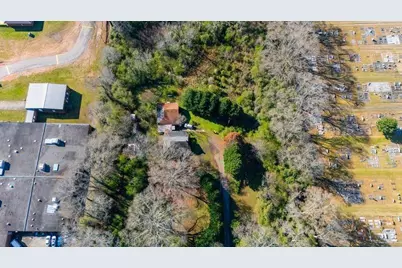 101 E Chambers Street, Forsyth, GA 31029 - Photo 10