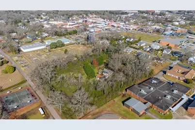 101 E Chambers Street, Forsyth, GA 31029 - Photo 1