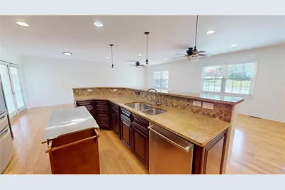 1105 Woodleigh Road SE, Marietta, GA 30008 - Photo 6