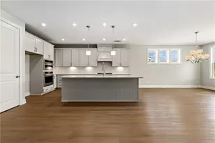 113 Pecks Ct, Hoschton, GA 30548 - Photo 4