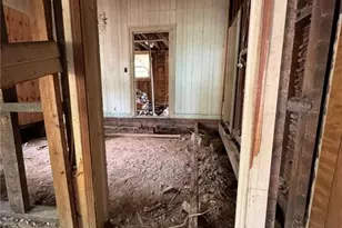 304 Perkins St NE, Rome, GA 30161 - Photo 4