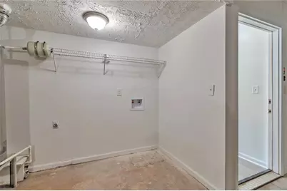 5350 Rockbridge Road, Stone Mountain, GA 30088 - Photo 16