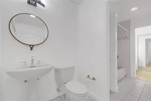 3475 Oak Valley Rd, Atlanta, GA 30326 - Photo 16