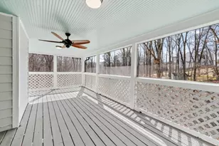 6005 Bateau Dr, Flowery Branch, GA 30542 - Photo 32