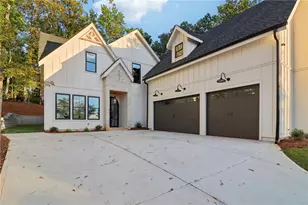 7540 Crestline Dr, Dawsonville, GA 30534 - Photo 2
