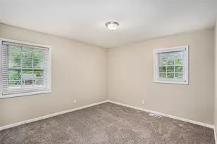 310 Oak Dr SE, Atlanta, GA 30354 - Photo 2