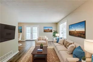 270 Hunt Ridge Dr, Stockbridge, GA 30281 - Photo 2