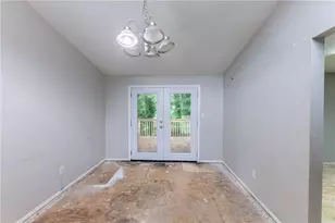 1060 S Millard Way, Stone Mountain, GA 30088 - Photo 10