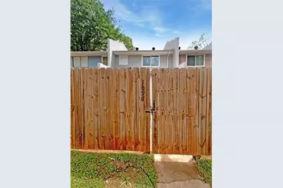 1098 Eastview Circle NE, Conyers, GA 30012 - Photo 22