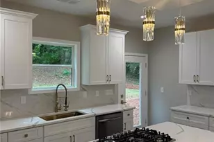 169 Long Dr, Marietta, GA 30060 - Photo 6