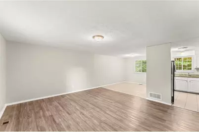 2036 Countydown Lane, Stone Mountain, GA 30088 - Photo 4