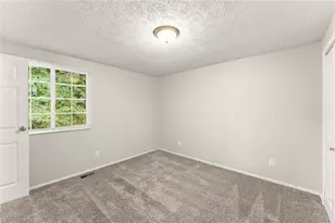 2036 Countydown Ln, Stone Mountain, GA 30088 - Photo 14