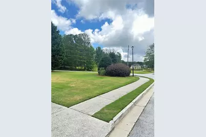 540 Langley Creek Drive, Loganville, GA 30052 - Photo 10