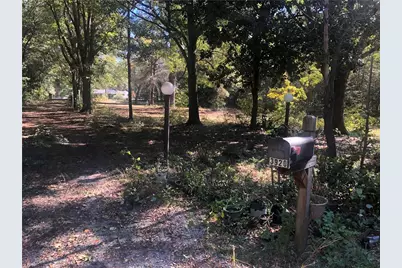 3920 Hiram Lithia Springs Road, Powder Springs, GA 30127 - Photo 4