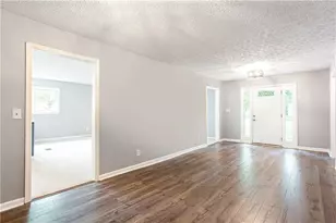 848 East Ave, Scottdale, GA 30079 - Photo 6