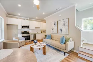 958 Lawton St SW, Atlanta, GA 30310 - Photo 2