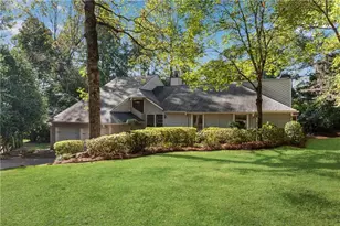 2100 Stone Hollow Ct, Marietta, GA 30062 - Photo 4