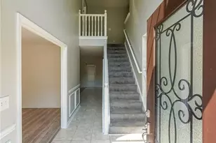 1528 Rogers Crossing Dr, Lithonia, GA 30058 - Photo 4