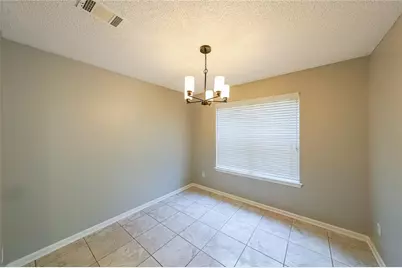 1528 Rogers Crossing Drive, Lithonia, GA 30058 - Photo 12