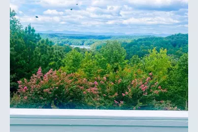 5739 Ridgewater Circle, Gainesville, GA 30506 - Photo 4