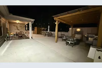 27 Creekside Drive, Winder, GA 30680 - Photo 68