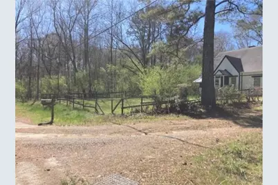 4523 Riverside Drive SW, Lilburn, GA 30047 - Photo 2