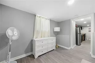 2710 Hedgewood Dr NW, Atlanta, GA 30311 - Photo 36