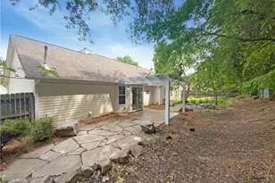 2012 Elm Grove Ln, Hampton, GA 30228 - Photo 8